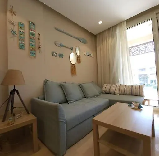 Appartement Mangroovy Ritzy, Cerulean By The Pool *
